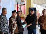 penyerahan-sertifikat-00.jpg