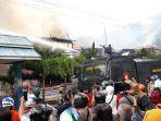 polres-banggai-mengerahkan-kendaraan-taktis-water-canon.jpg