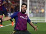 striker-fc-barcelona-luis-suarez-mencetak-gol-dalam-laga-leg-pertama-semifinal.jpg