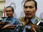 wakil-ketua-komisi-pemberantasan-korupsi-kpk-saut-situmorang.jpg