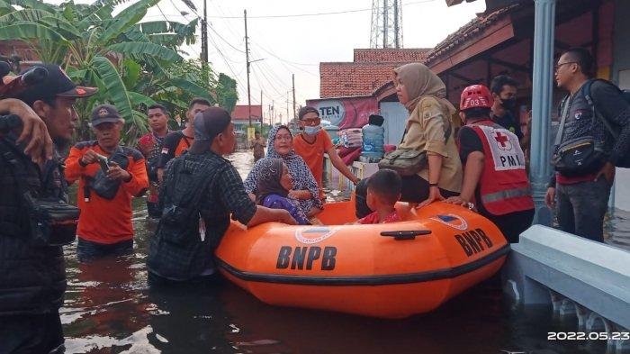 Warga Pesisir Semarang Tak Takut Kampungnya Tenggelam: Banjir Rob Sudah Jadi Keluarga