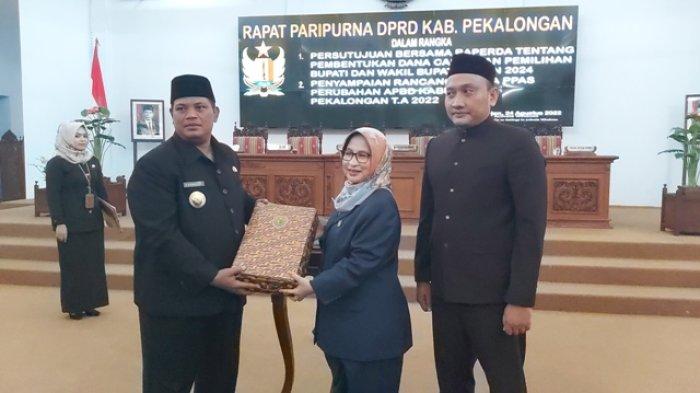 Wabup Riswadi Sampaikan Rancangan KUA PPAS Perubahan APBD Kabupaten Pekalongan Tahun 2022
