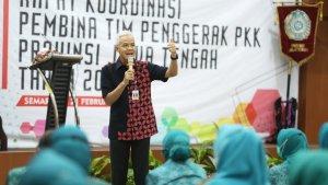 Ganjar-Rapat-Koordinasi-Pembina-TP-PKK-Provinsi-Jawa-Tengah.jpg