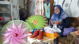 KERAJINAN-RAJUT.jpg