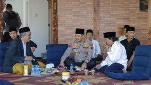 Kapolda-Jateng-hadiri-Pengajian-Ahad-pagi.jpg