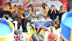 Karnaval-kemerdekaan.jpg