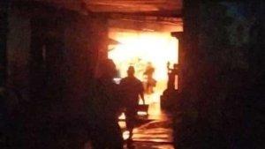Kondisi-saat-Hotel-Pagoda-terbakar-yang-diketahui-sekitar-pu.jpg
