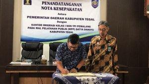 MoU-Pemkab-Tegal-dengan-Imigrasi.jpg