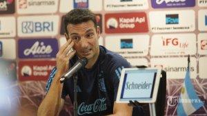 Pelatih-Argentina-Lionel-Scaloni.jpg