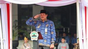 Pj-Gubernur-Jateng-Nana-Sudjana.jpg