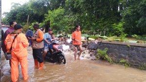 Tanggung-sungai-dawe-Kudus-Jebol.jpg
