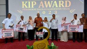 anugerah-Keterbukaan-Informasi-Publik.jpg