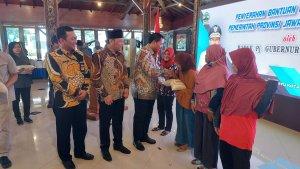 bantuan-beras-untuk-warga-Kota-Tegal.jpg
