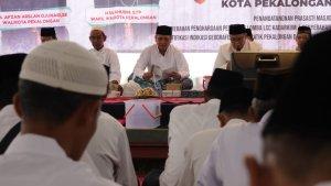 chmad-Afzan-Arslan-Djunaid-menghadiri-khotmil-quran.jpg
