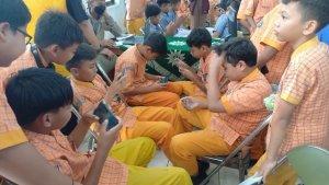 eserta-lomba-esport-Mobile-Legends-saat-bertanding-dala.jpg