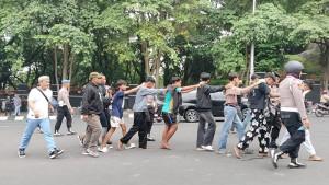 remaja-demo.jpg
