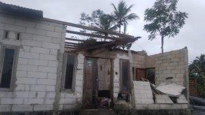 rumah-rusak-di-wonosobo.jpg