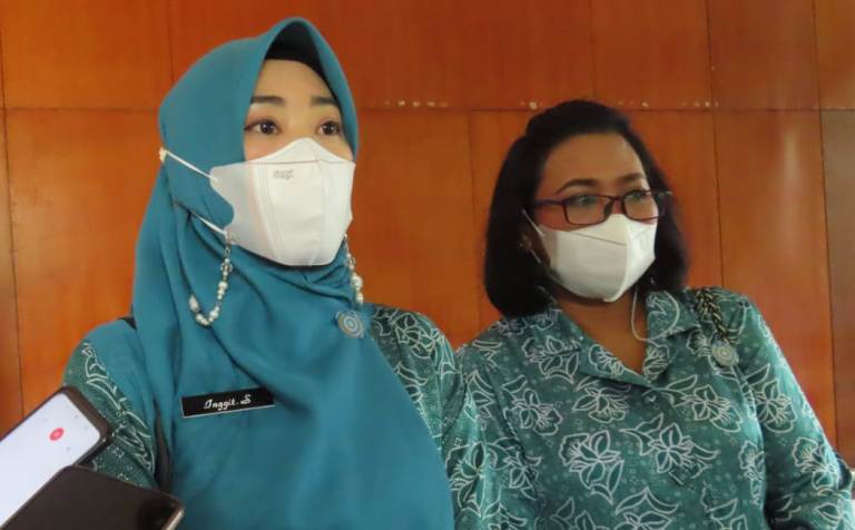 Ketua PKK Pekalongan Inggit Soraya Minta Masyarakat Tak Lengah Hadapi Omicron