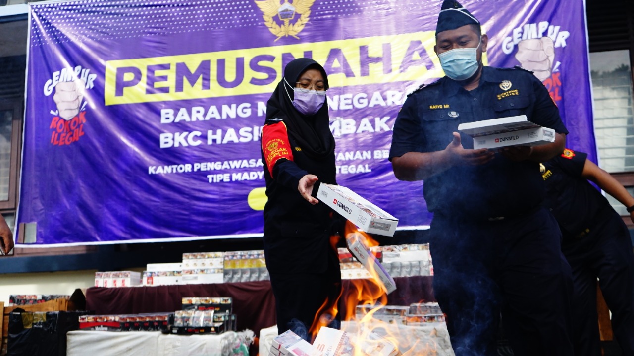 Pemkab Pekalongan Kerja Sama dengan Bea Cukai Berantas Rokok Ilegal