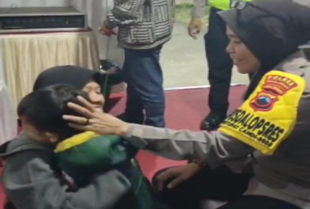 Momen Haru di Tengah Arus Mudik, Bocah Hilang di Rest Area Ditemukan Polisi
