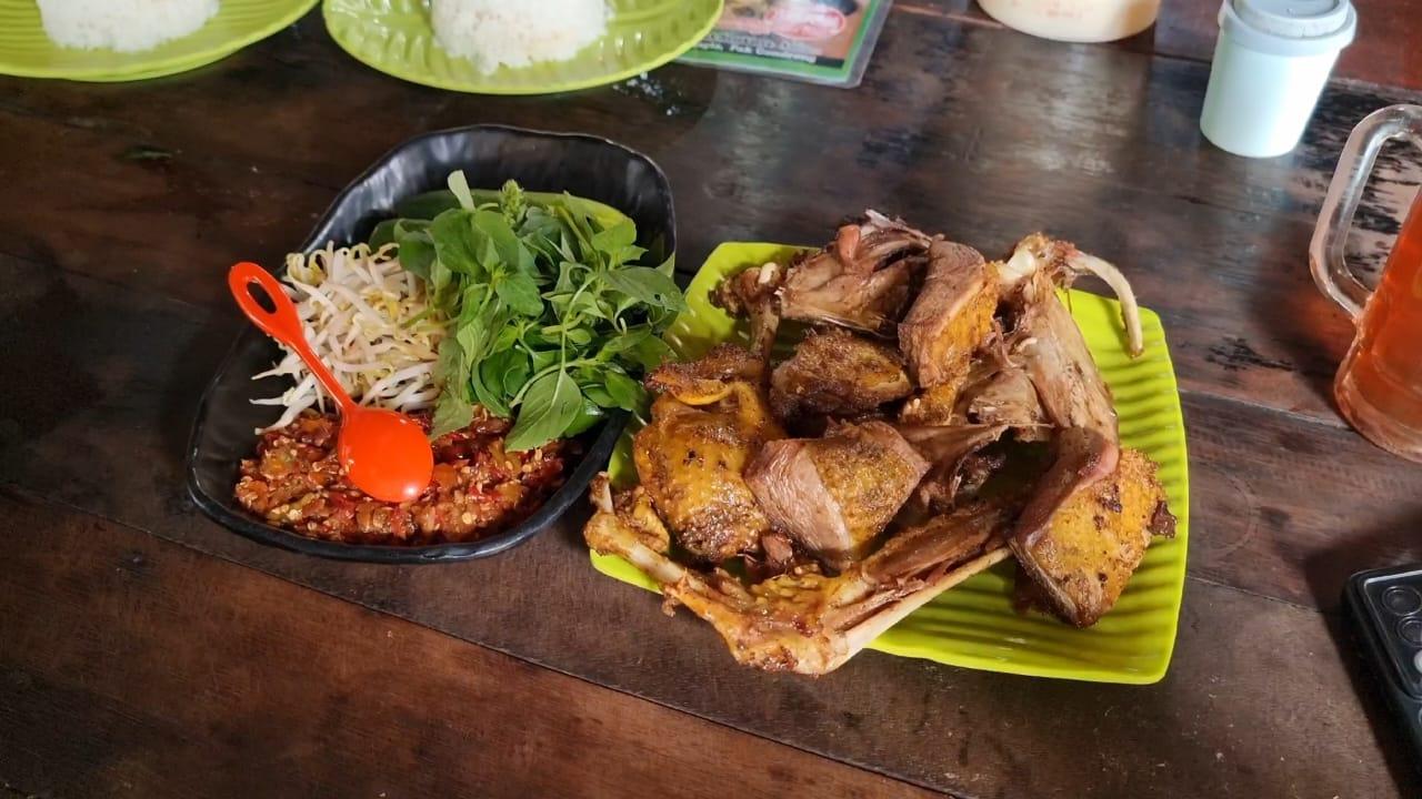 Wajib Dicoba, Entog Asap Sambal Mowo Jadi Pilihan Kuliner Khas Jepara, Ini Lokasinya