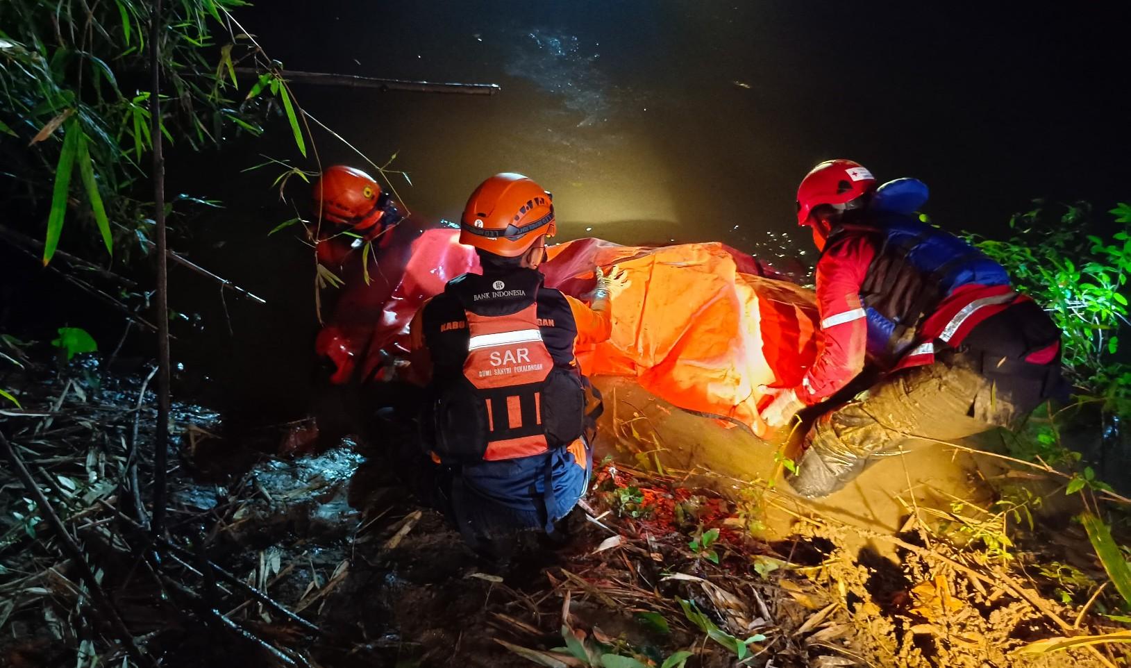 Geger Temuan Mayat di Sungai Sragi Baru Pekalongan, Kondisi Tak Bisa Dikenali, Ini Ciri-cirinya