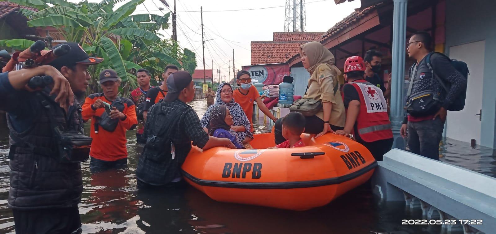 Warga Pesisir Semarang Tak Takut Kampungnya Tenggelam: Banjir Rob Sudah Jadi Keluarga