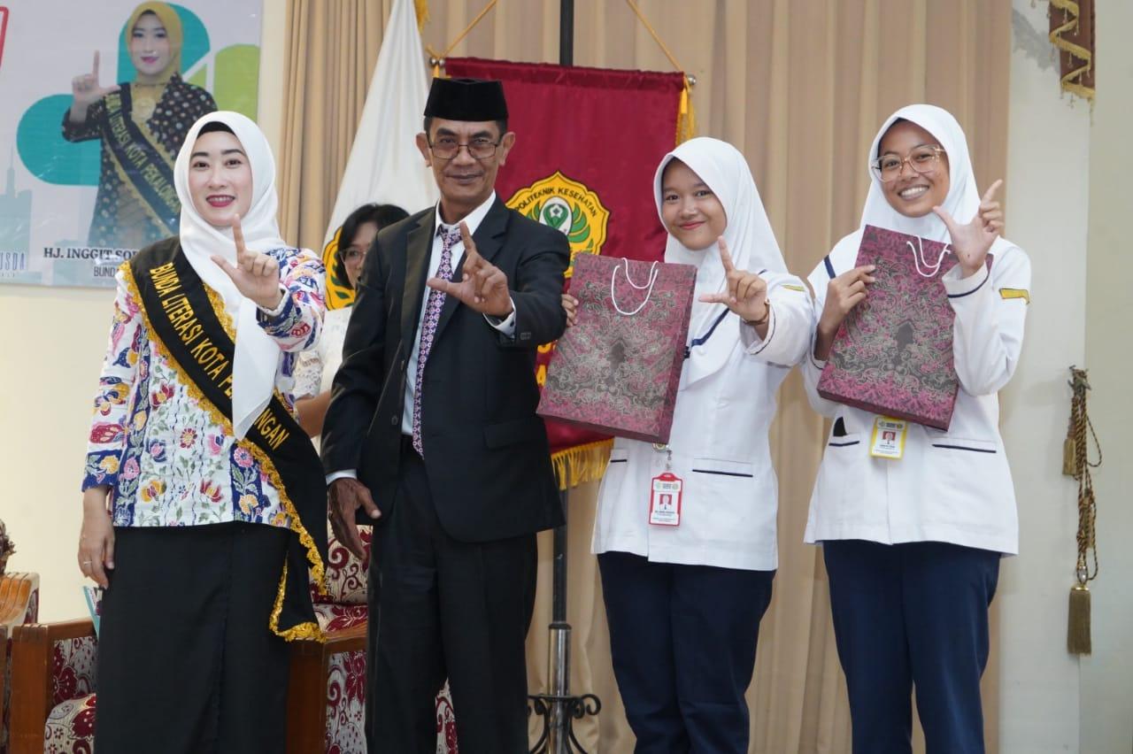 Inggit Soraya Gencarkan Budaya Membaca di Kota Pekalongan, Kini Sasar Kalangan Mahasiswa