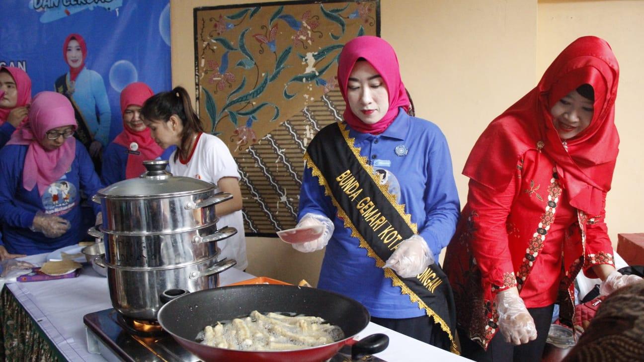 Cegah Stunting, Inggit Dorong Orang Tua Penuhi Asupan Gizi Anak Lewat Gemarikan