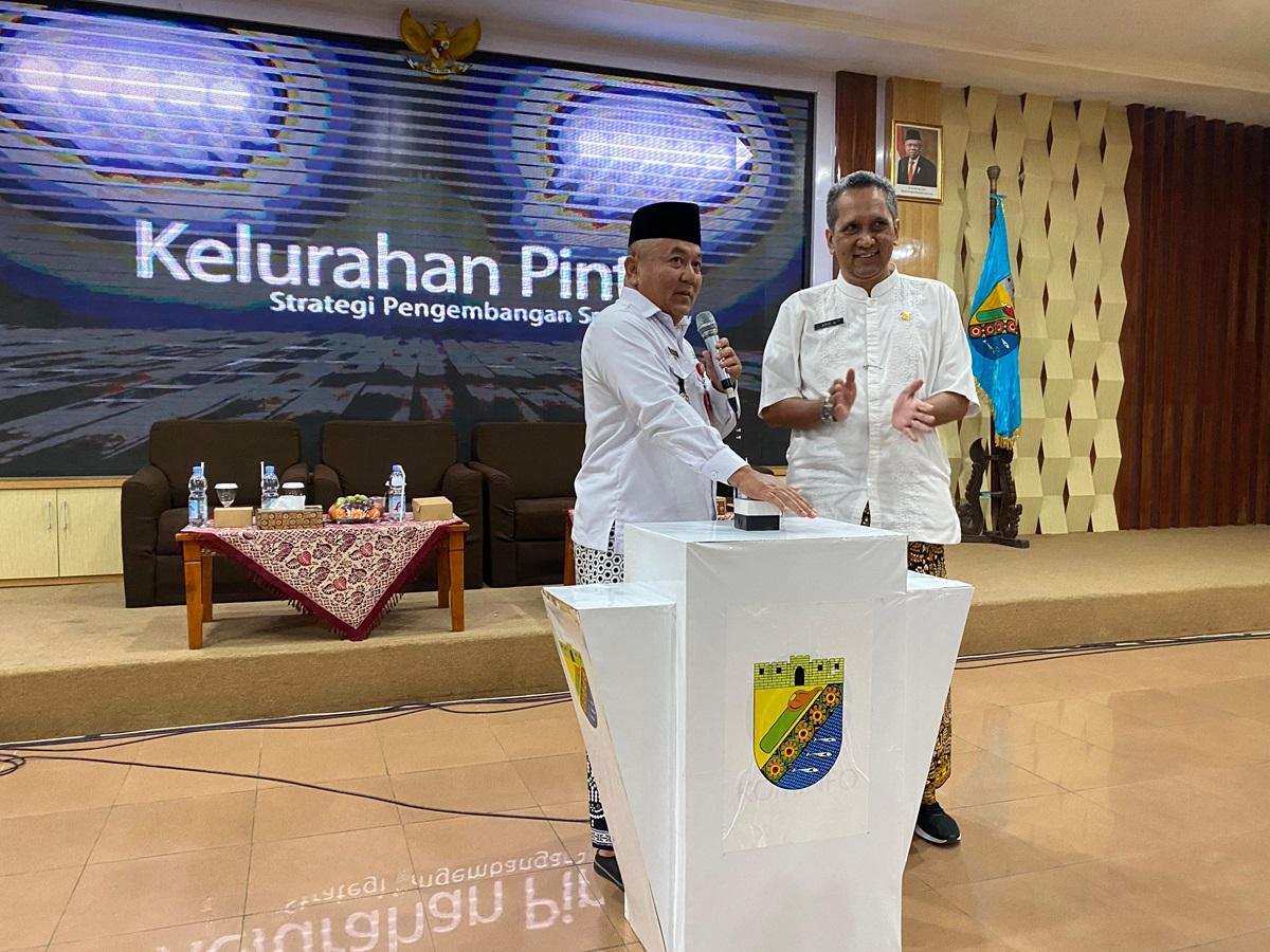 Launching-kelurahan-pintar.jpg