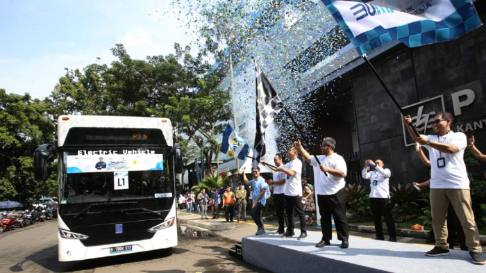 Mudik-Gratis-Bersama-BUMN-PLN-Berangkatkan-10000-Pemudik-Ke-Berbagai-Daerah.jpg