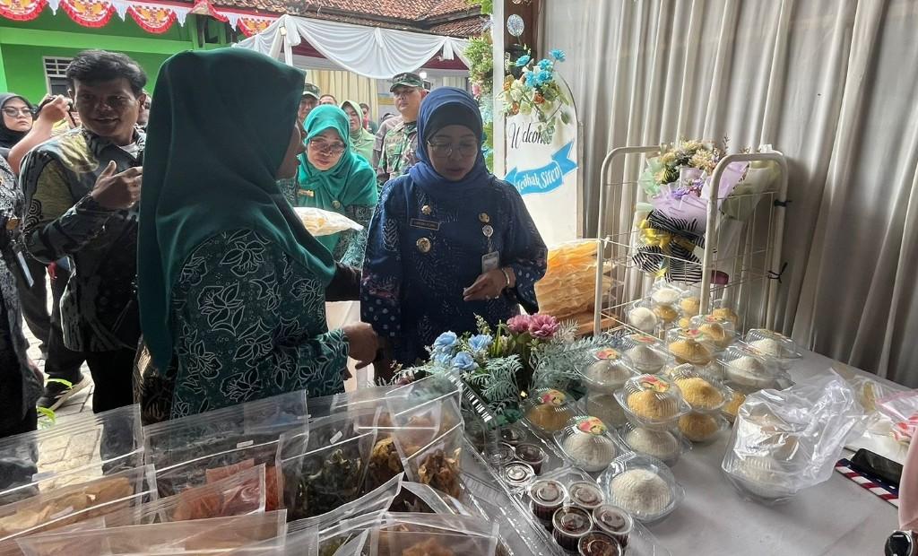 Pameran-produk-UMKM-Kecamatan-Reban.jpg