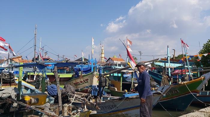 Video Nelayan Pesisir Kota Tegal Mulai Putus Asa Berniat Jual Kapal, Imbas Kenaikan Harga BBM