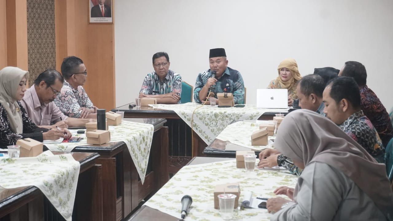 Salahudin-beri-pengarahan-Dinsos.jpg