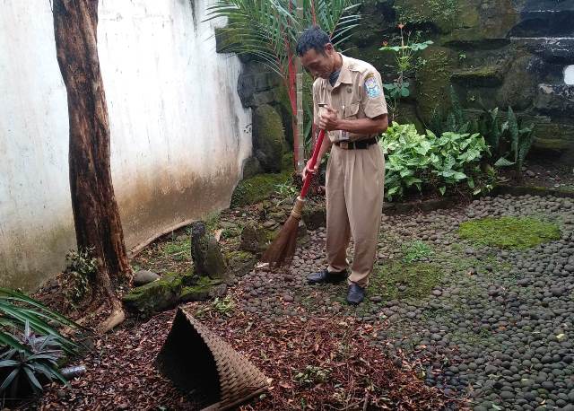 Pemkab Purbalingga Canangkan Gerakan Jumat Bersih