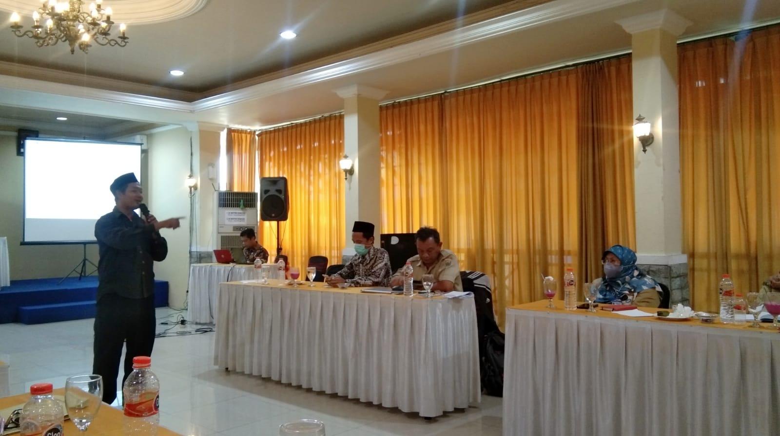 rapat-koordinasi-sosialisasi-penanganan-HIV-bersama-stakeholder.jpg