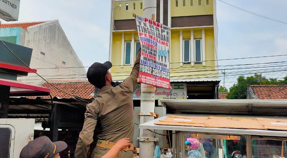 Banyak Pengusaha Nakal, Tim Gabungan Kendal Bakal Intensifkan Penertiban Reklame Tak Berpajak