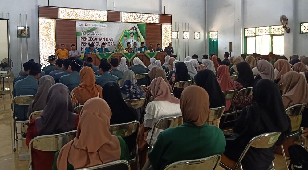 sosialisasi-tentang-bahaya-HIVAIDS.jpg