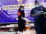 Bea-cukai-Tegal-saat-melakukan-pemusnahan-rokok-ilegal.jpg