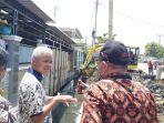 Ganjar-Pranowo-meninjau-proyek-di-Pekalongan.jpg