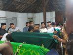 Jenazah-pebulutangkis-syabda-perkasa.jpg