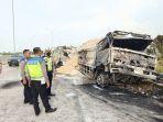 Kondisi-truk-yang-terbakar.jpg