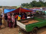 Lanjutan-demo-korban-banjir-bandang.jpg