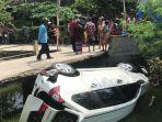 BREAKING NEWS: Avanza Putih Terjebur Sungai di Demak, Saat Dibuka Isinya Sepeda dan Tabung Gas