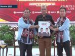 Prabowo-dan-Gibran-mendaftar.jpg