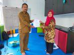 Yuyun-Aniatul-Farah-koordinator-Rumah-Anak-SIGAP.jpg