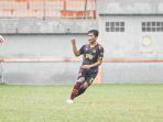 ahmad-agung-setia-budi-pemain-sepakbola-asal-guntur-demak-yang.jpg