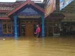 banjir-yang-melanda-di-dusun-karag-desa-gentasari.jpg