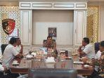 bupati-blora-arief-rohman-diterima-langsung-kabareskrim-polri-komjen-pol-agus-andrianto.jpg
