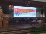 bupati-pekalongan-fadia-arafiq-saat-memberikan-sambutan-di-sosialisasi.jpg
